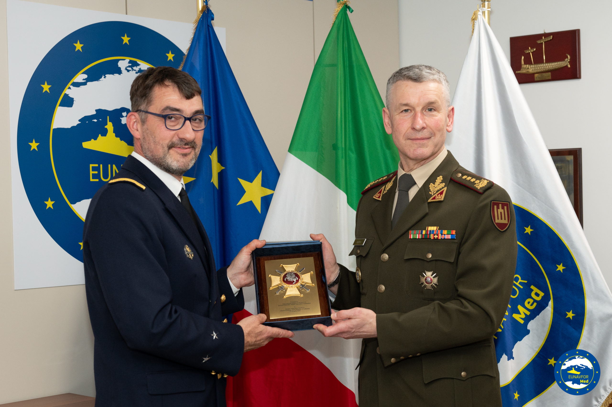 General Valdemaras Rupšys, Chief of Defence of the Republic of Lithuania, visited EUNAVFOR MED IRINI OHQ