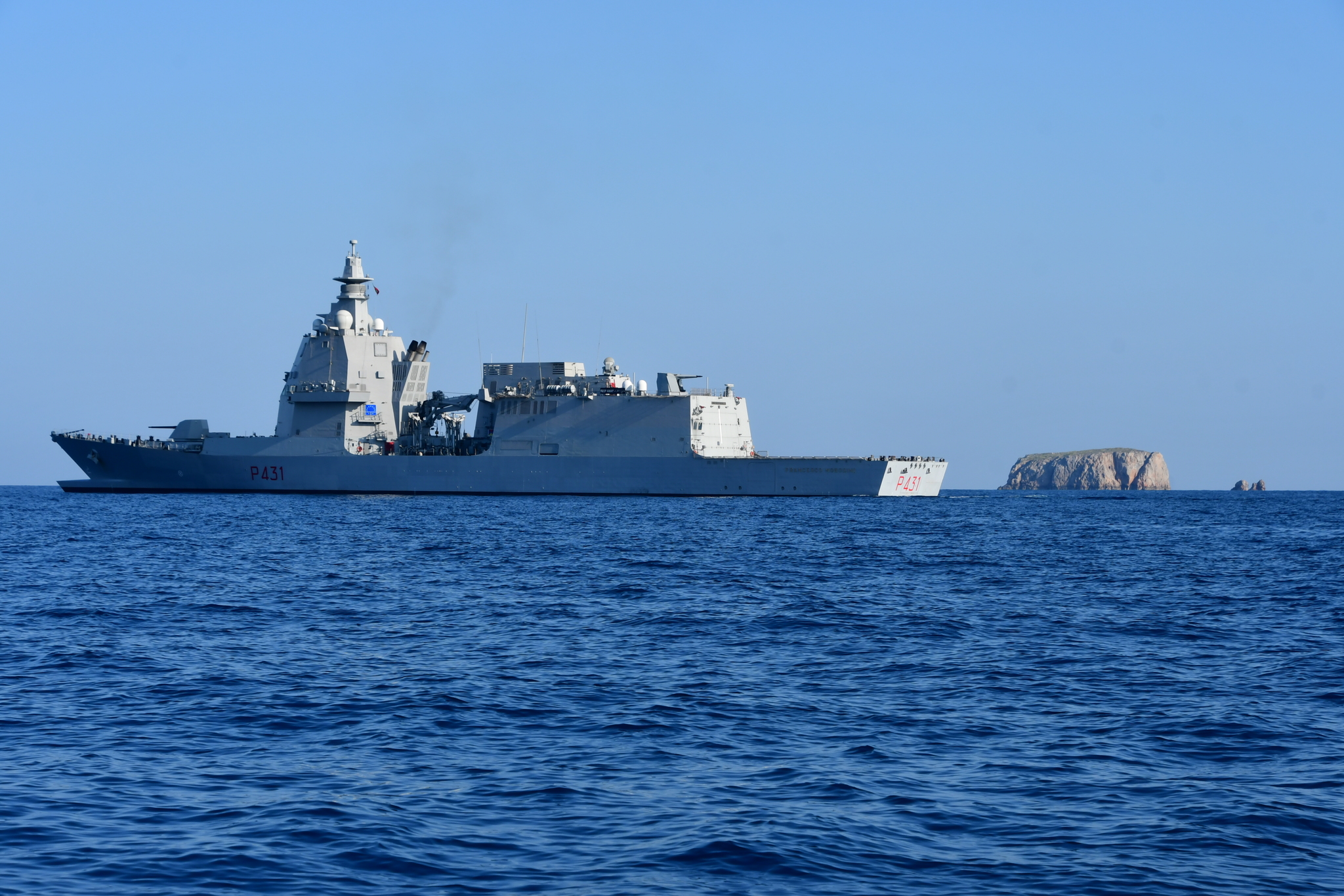 ITS MOROSINI, the flagship of Operation EUNAVFOR MED IRINI, partnered with the Hellenic Navy to join an exercise
